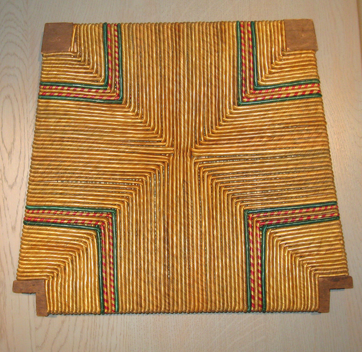 Assise — Paillage seigle (enrobé).